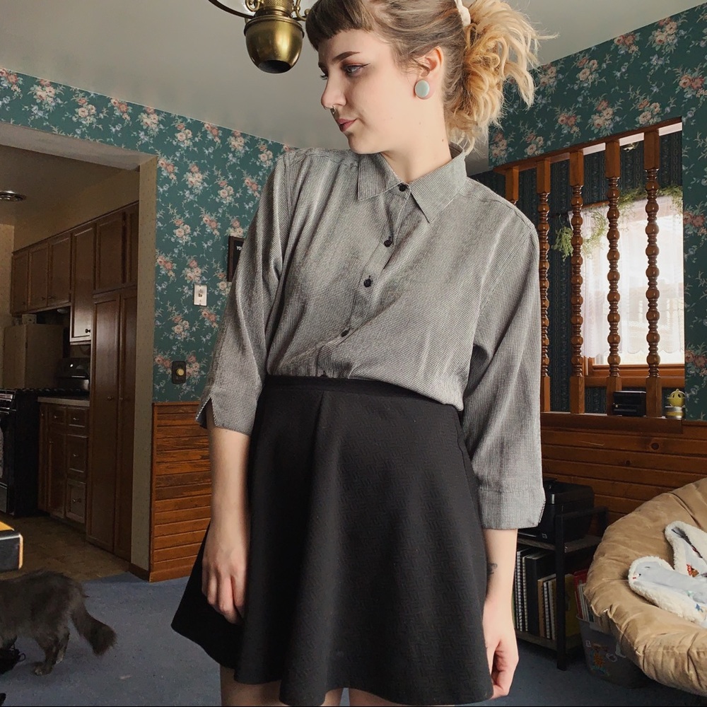 Black/White Button Down Quarter Sleeve Top